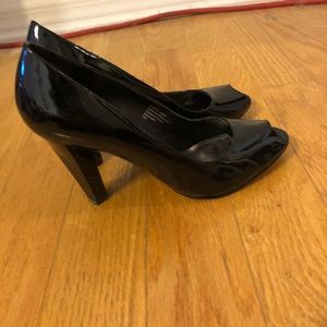 High heeled shoes. Assorted colors and styles